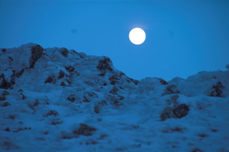 Луна и горы (02.01.07)