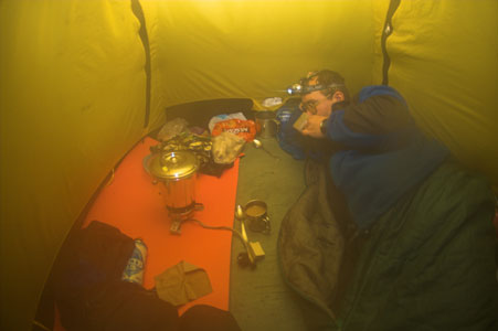 Первая ночевка в палатке (02.01.07)